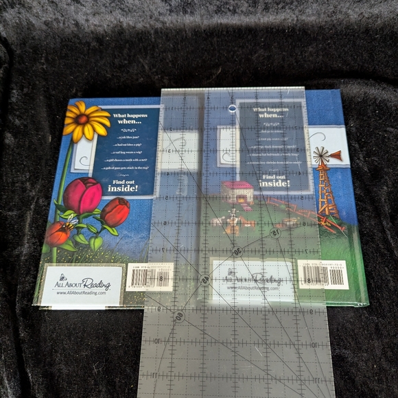 All About Reading Run Bug, Run & The Runt Pig Homeschool Books - Picture 7 of 7